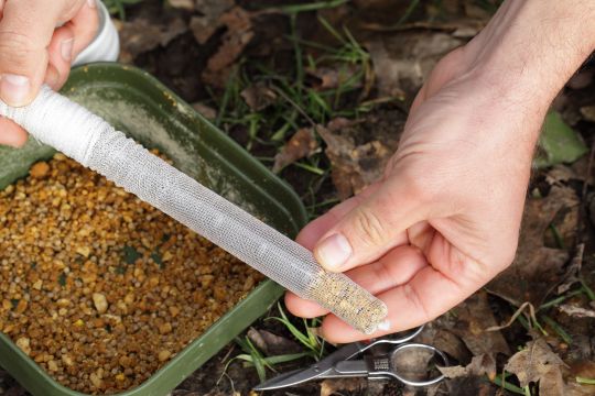 Réaliser correctement un stick-soluble pour la pêche de la carpe