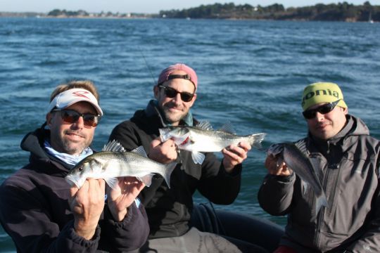 La convivialité et le partage sont aussi des aspects non négligeables de la pêche.