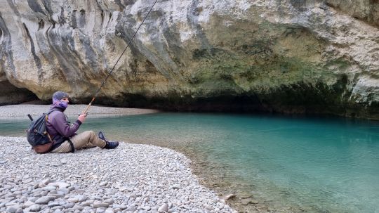 Une eau très claire mais surtout très basse...