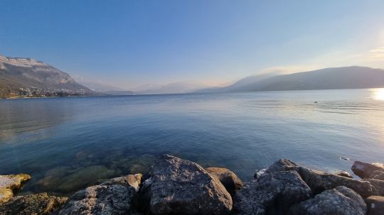 Le lac d'Annecy et ses gros brochets