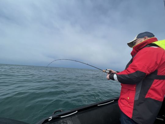La pêche au jig en mer, une technique simple et efficace pour tous !
