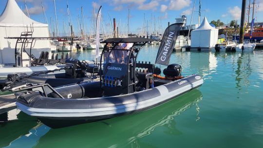 Les bateaux des teams qui participent à l'open pêche