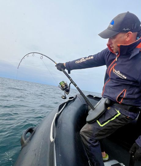 La Giant 7 est un monstre de puissance capable de sécher les plus gros thons rouges