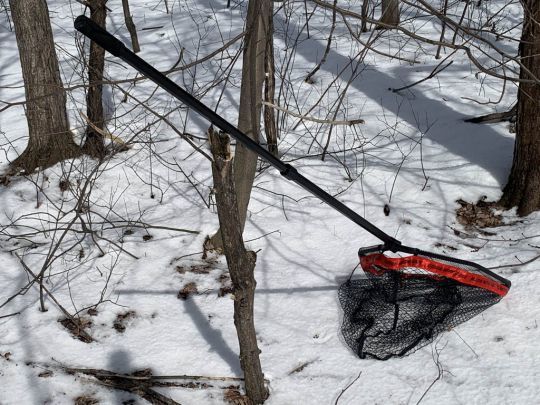 Le manche mesure, au maximum, 180 centim&egrave;tres.