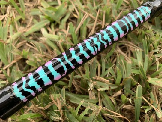 Le motif snake head montre est une r&eacute;ussite !