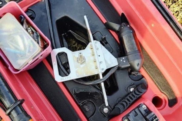 EVO ultra STG motor, a universal central motor for stepper kayaks
