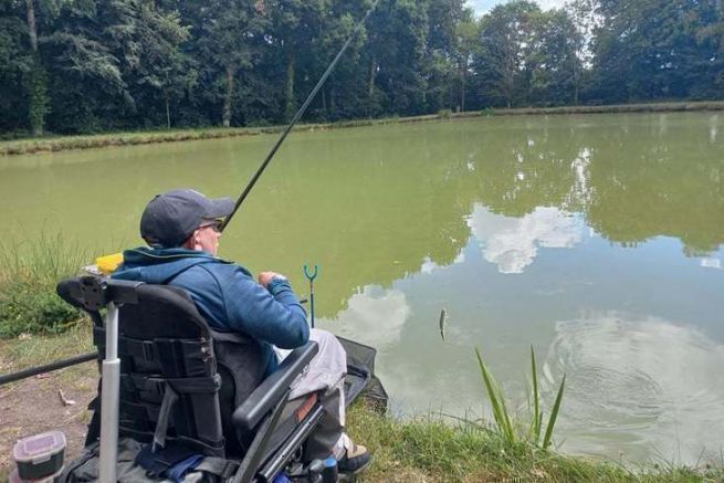 Lozère : des cannes à pêche sur mesure pour les handicapés