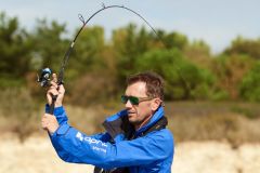 Les jerkbaits lger se lancent avec une canne 5-20 g