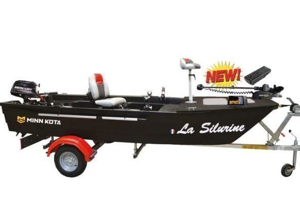 Pack superluxe Silurine 4m Bass Boat Blacky 