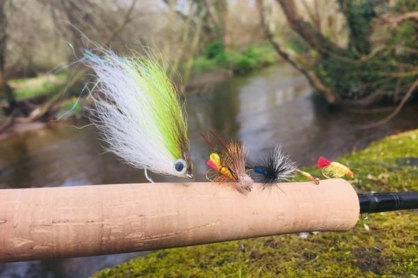 Sélection de mouche de l'auteur pour la période estivale.