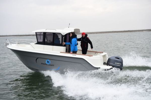 Pacific Craft 650 T : 6,50 m pour circuler, pêcher et rester à l'abri