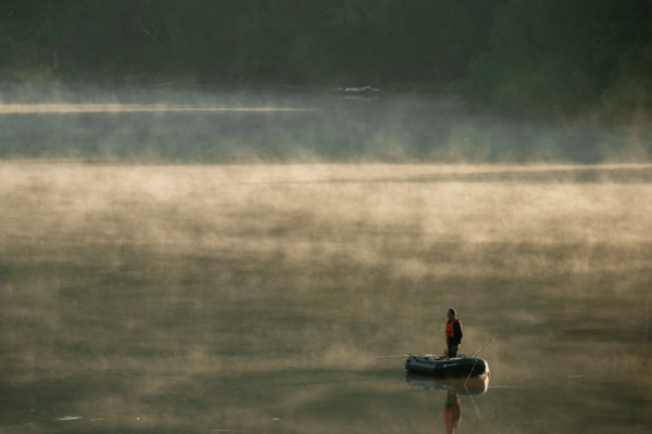 La pche sur le lac de Saint-Pardoux