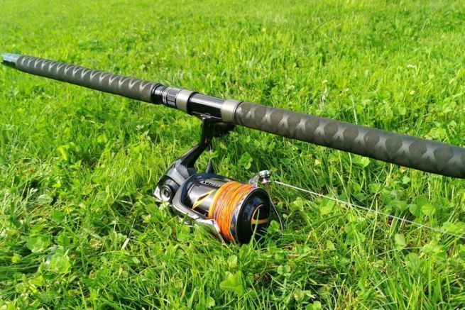 Associe  un Shimano Stella 20000 SW, la Black Hole Cow Gen 2 est un ensemble vous permettant de faire face aux plus gros thons