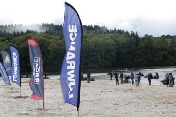 Premi�re �dition de la Lowrance Master Cup