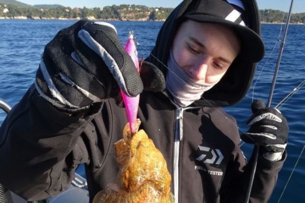 P�cher avec des gants